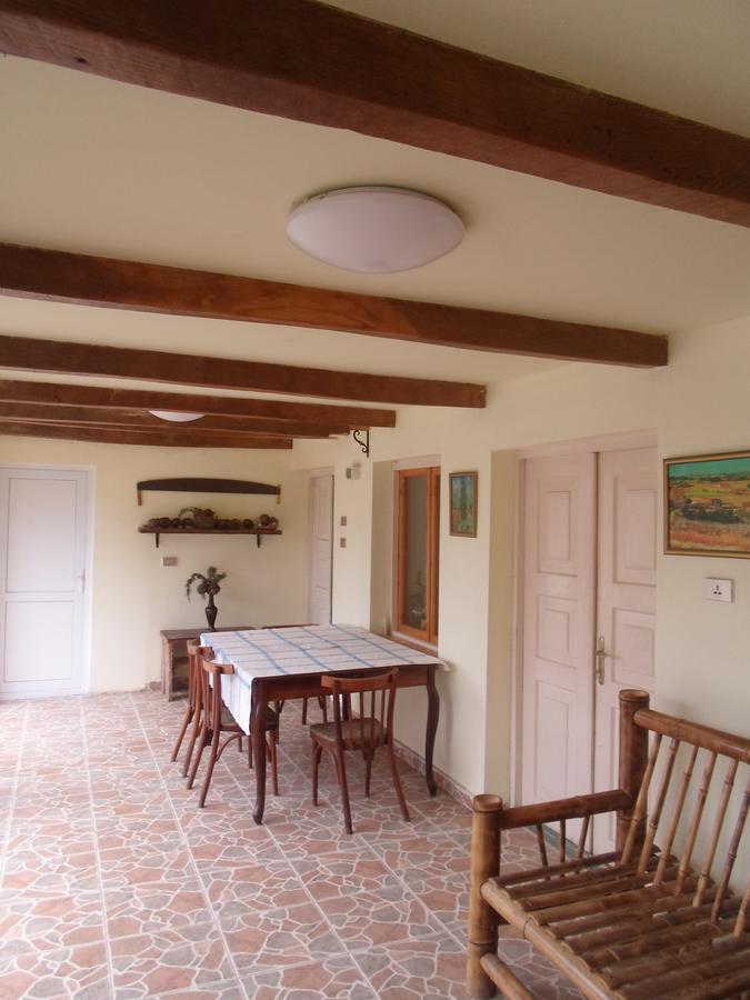 Guesthouse Aisi In Lagodechi Exteriér fotografie